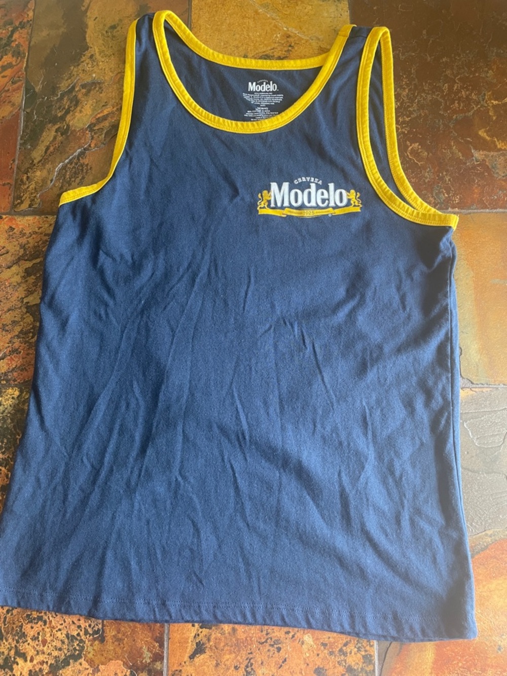 Modelo Navy Tank with Yellow Trim and Logo